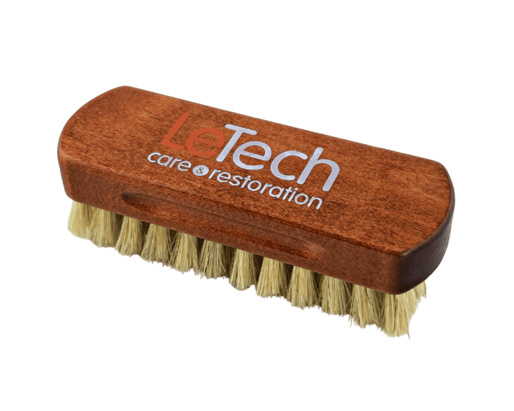 Щетка для чистки кожи мини Премиум Leather Brush mini Premium