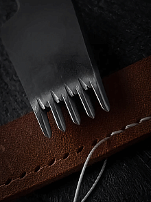 Комплект строчных пробойников Crimson Hides 3,85 мм 2+5 зубьев Stichining Punchers For Leather Set - Картинка товара